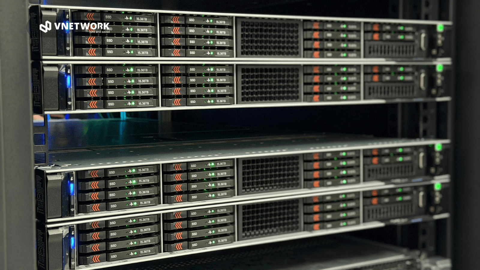 Hàng loạt máy chủ NVMe Gen5 được bổ sung vào hệ thống 